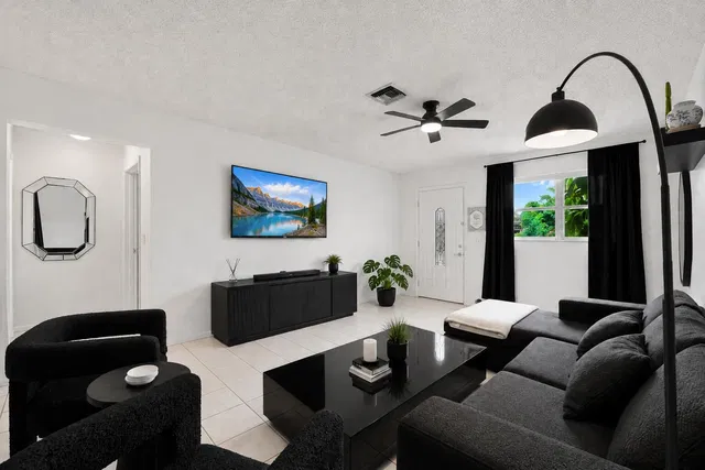 Residence photo 14