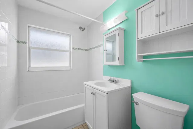 Residence photo 67