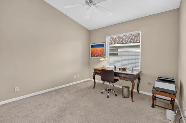 Residence photo 31