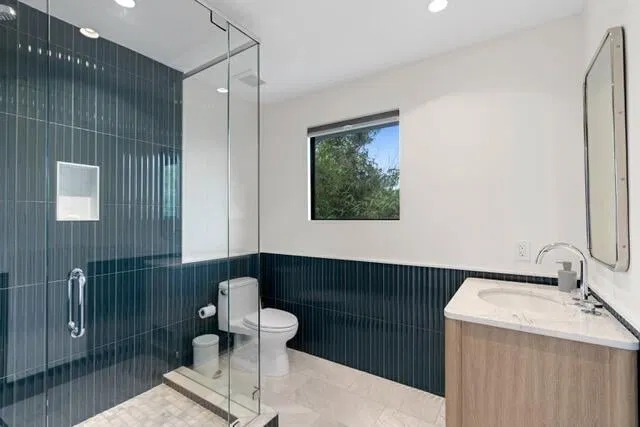 Residence photo 18