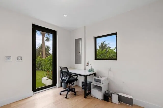 Residence photo 21