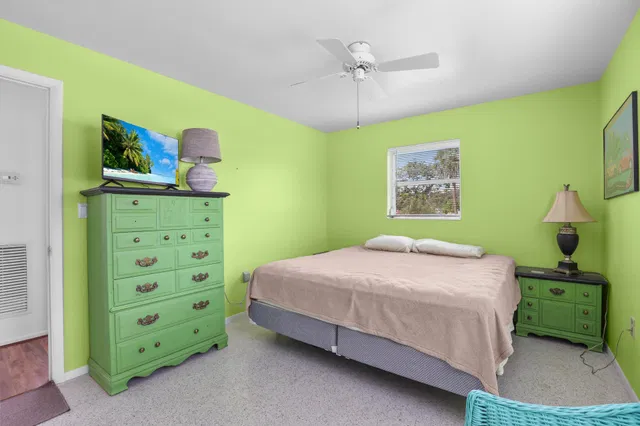 Residence photo 18