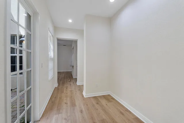 Residence photo 10