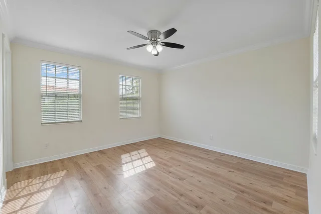 Residence photo 20