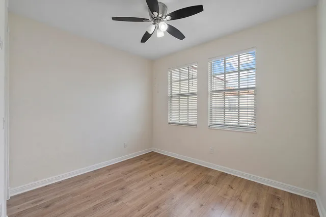 Residence photo 29