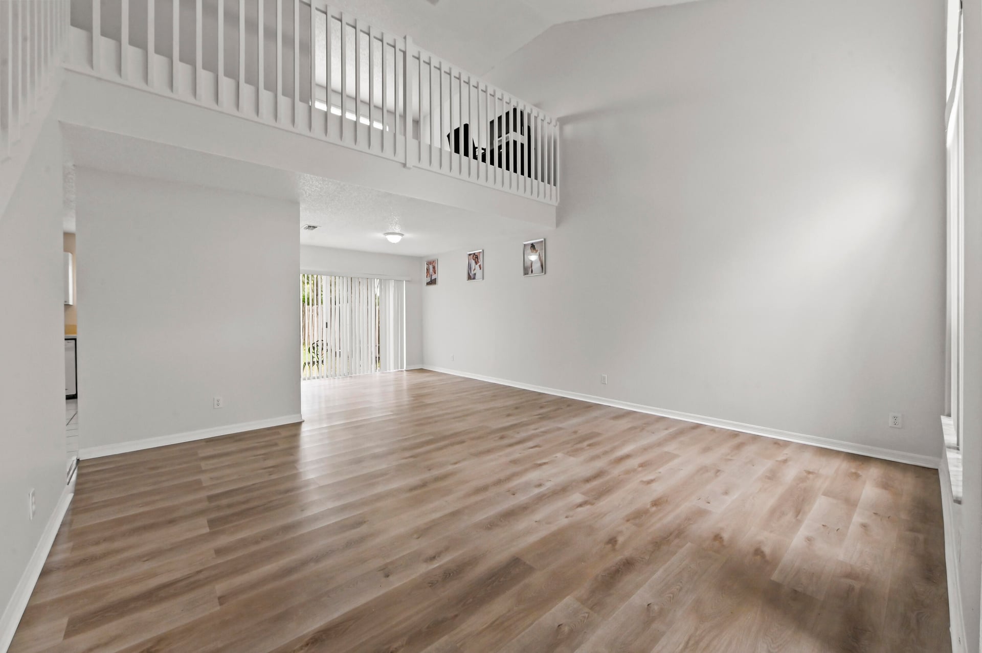 Residence photo 4