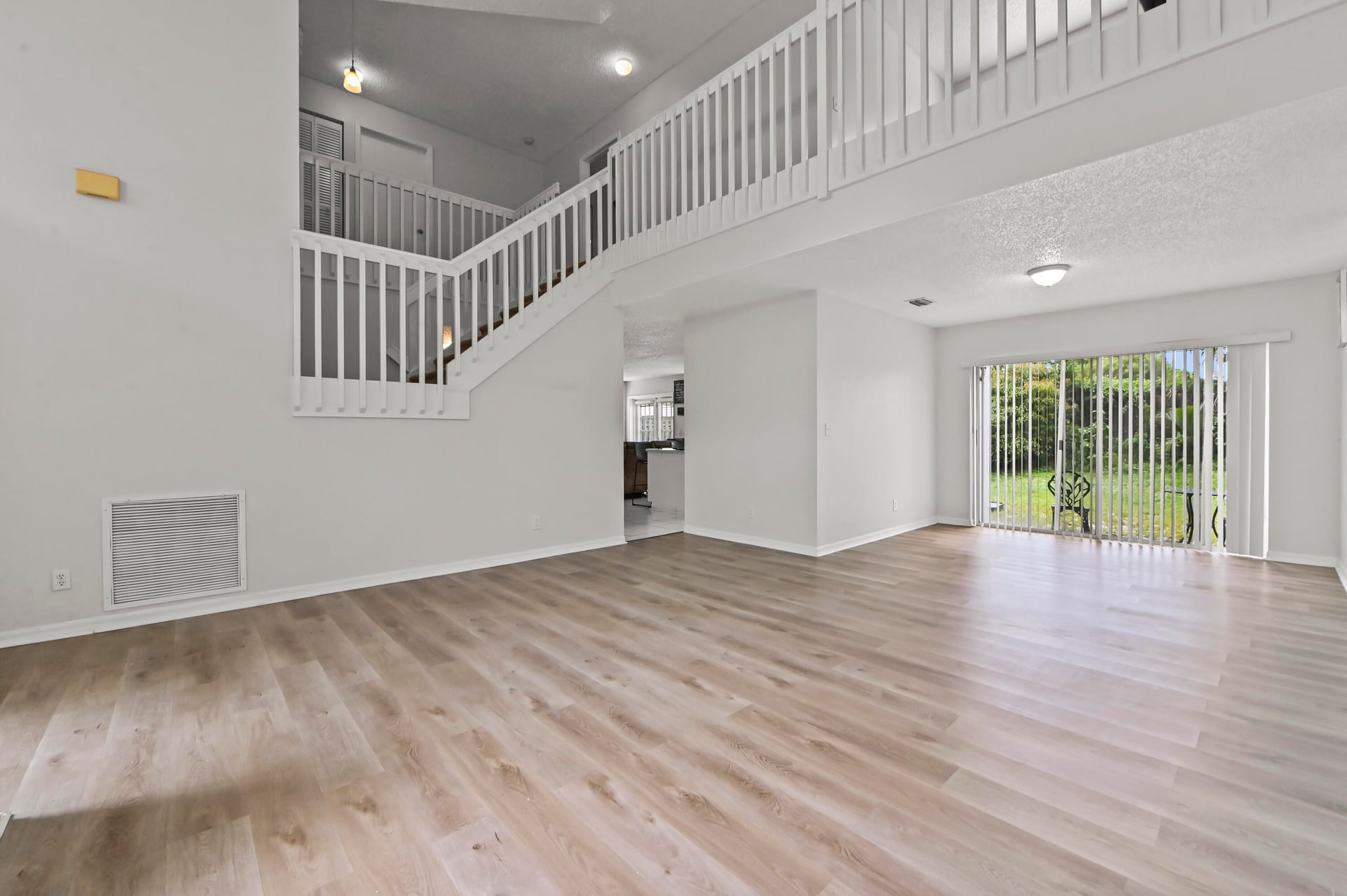 Residence photo 6