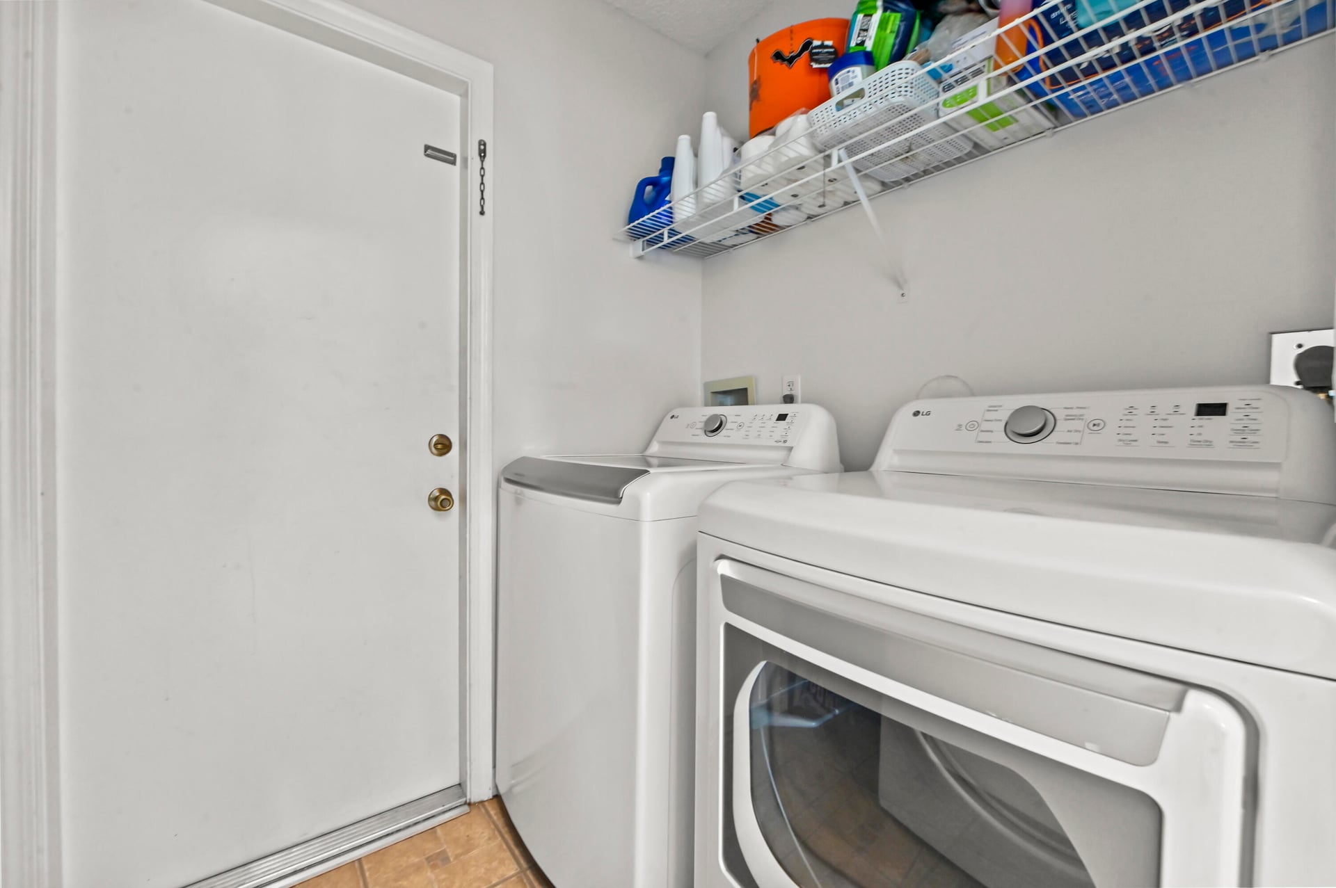 Residence photo 15