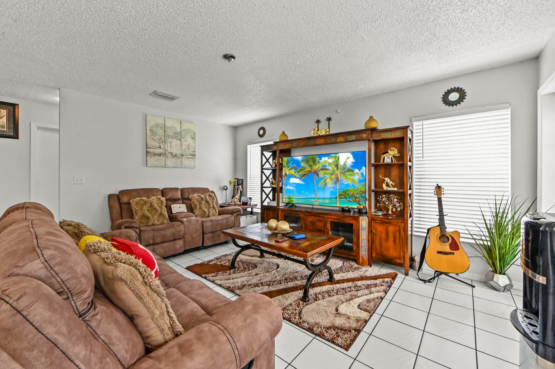 Residence photo 17