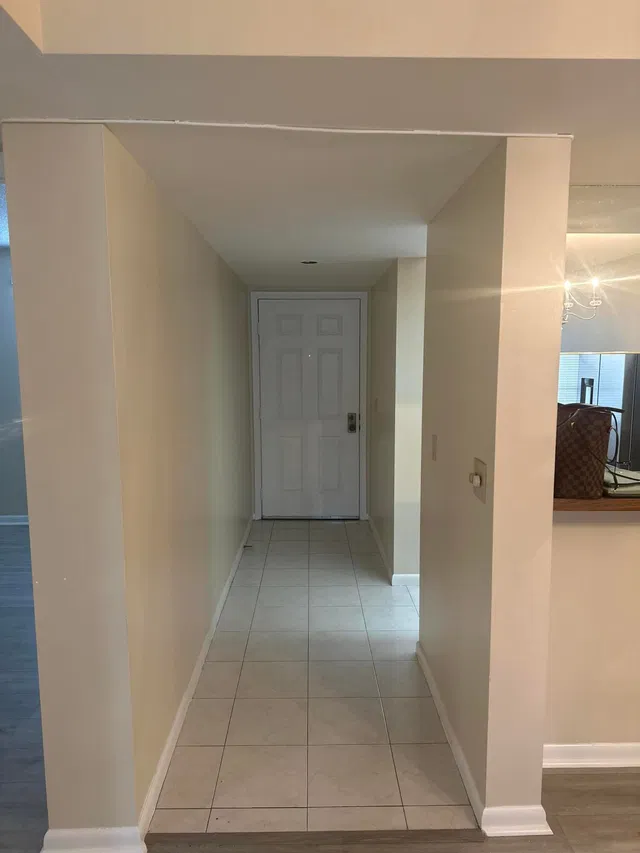 Unit 302 photo 3