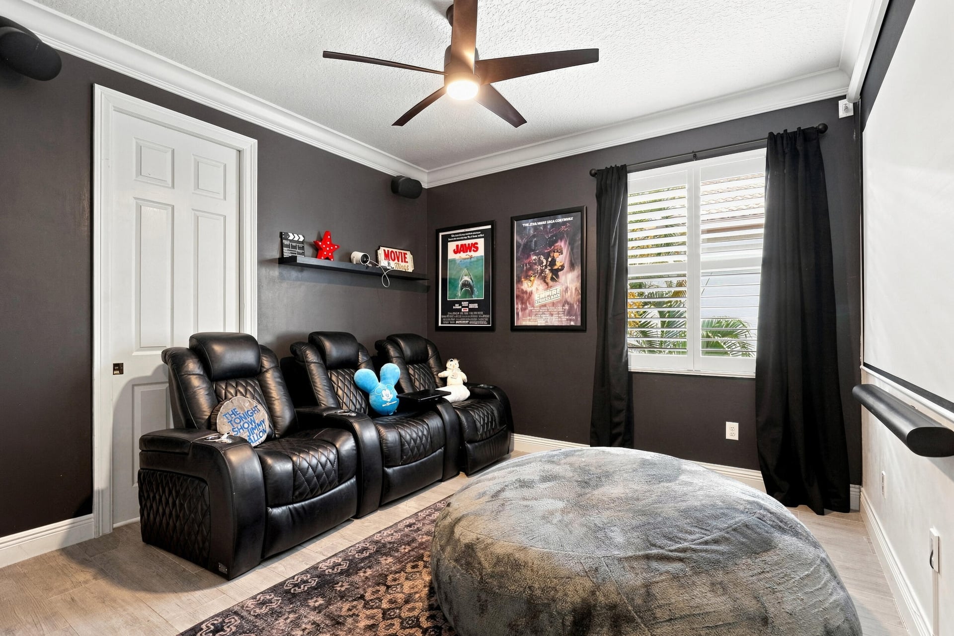 Residence photo 53
