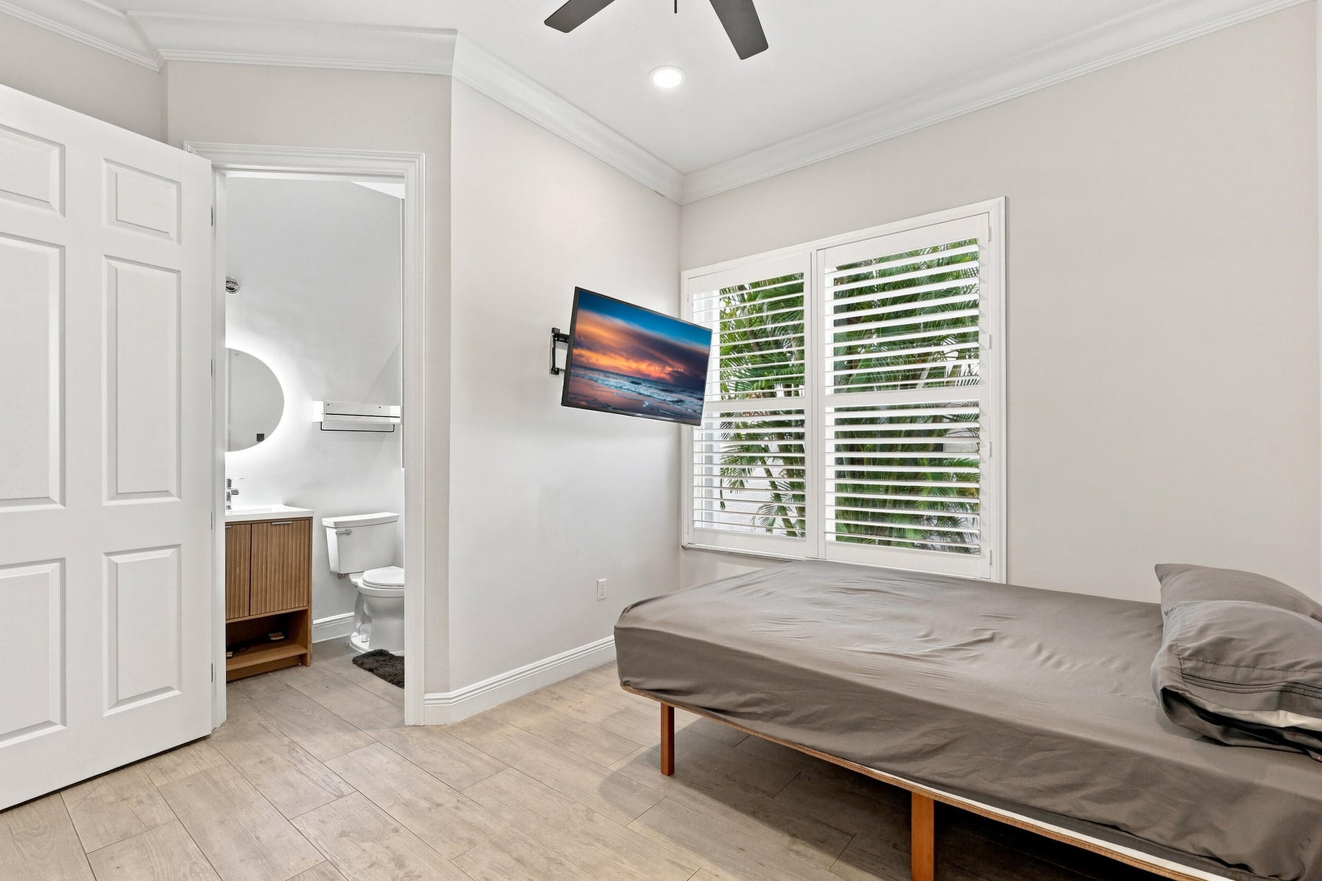 Residence photo 56