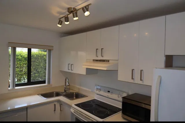 Boca Raton Unit 1670 photo 27