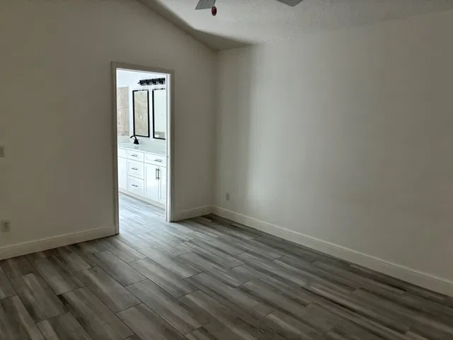  Residence photo 12