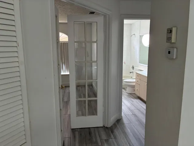  Residence photo 24