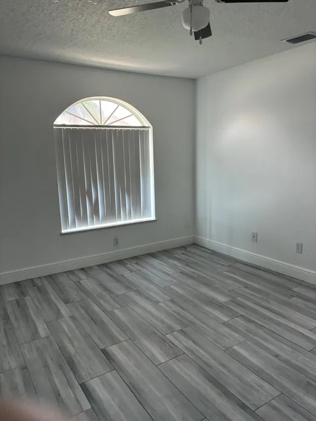  Residence photo 25