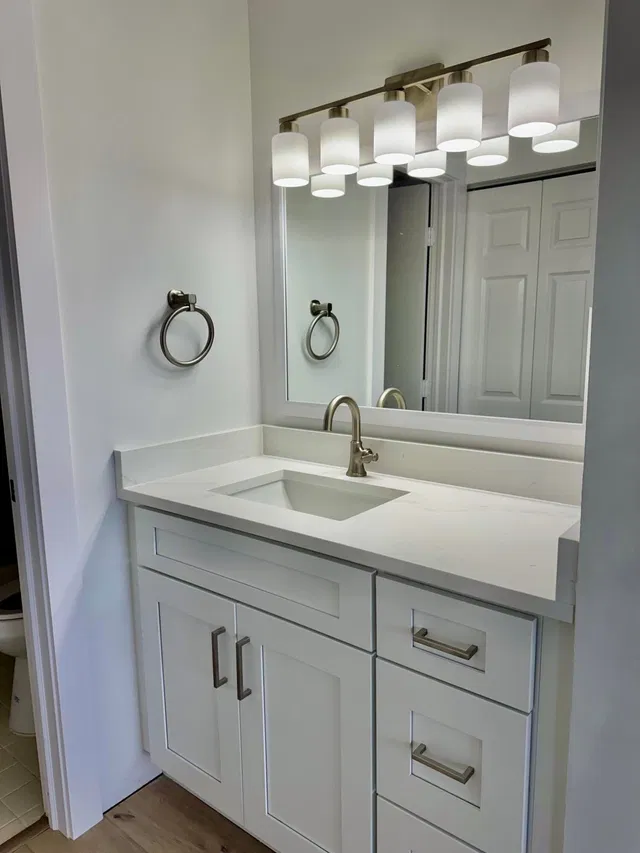 Eastpointe Country Club Unit 203 photo 10