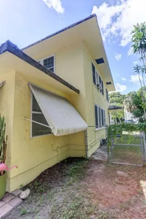 West Palm Beach Residence photo 24