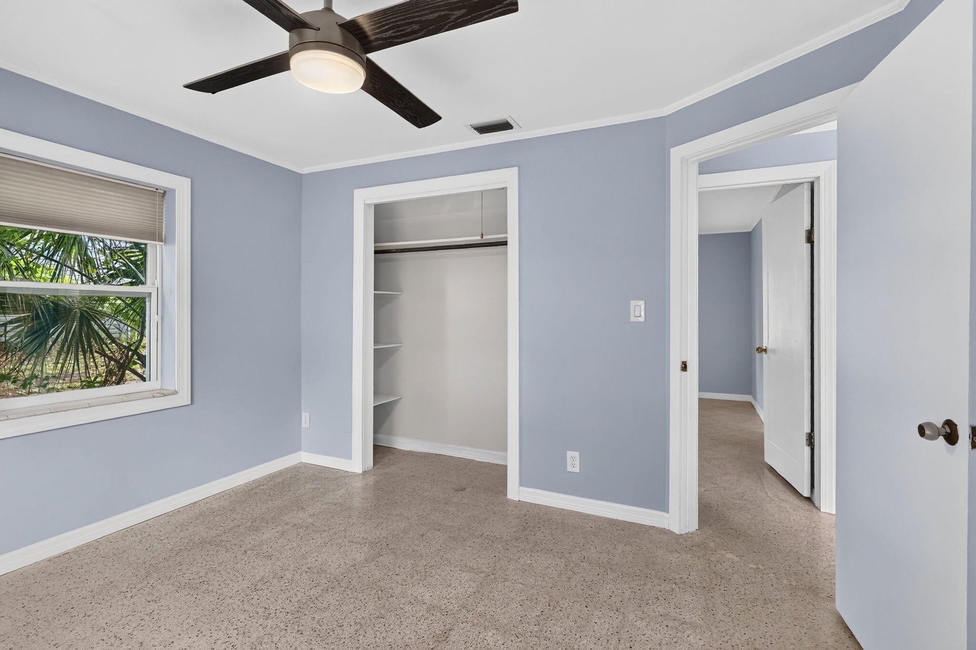 Residence photo 19