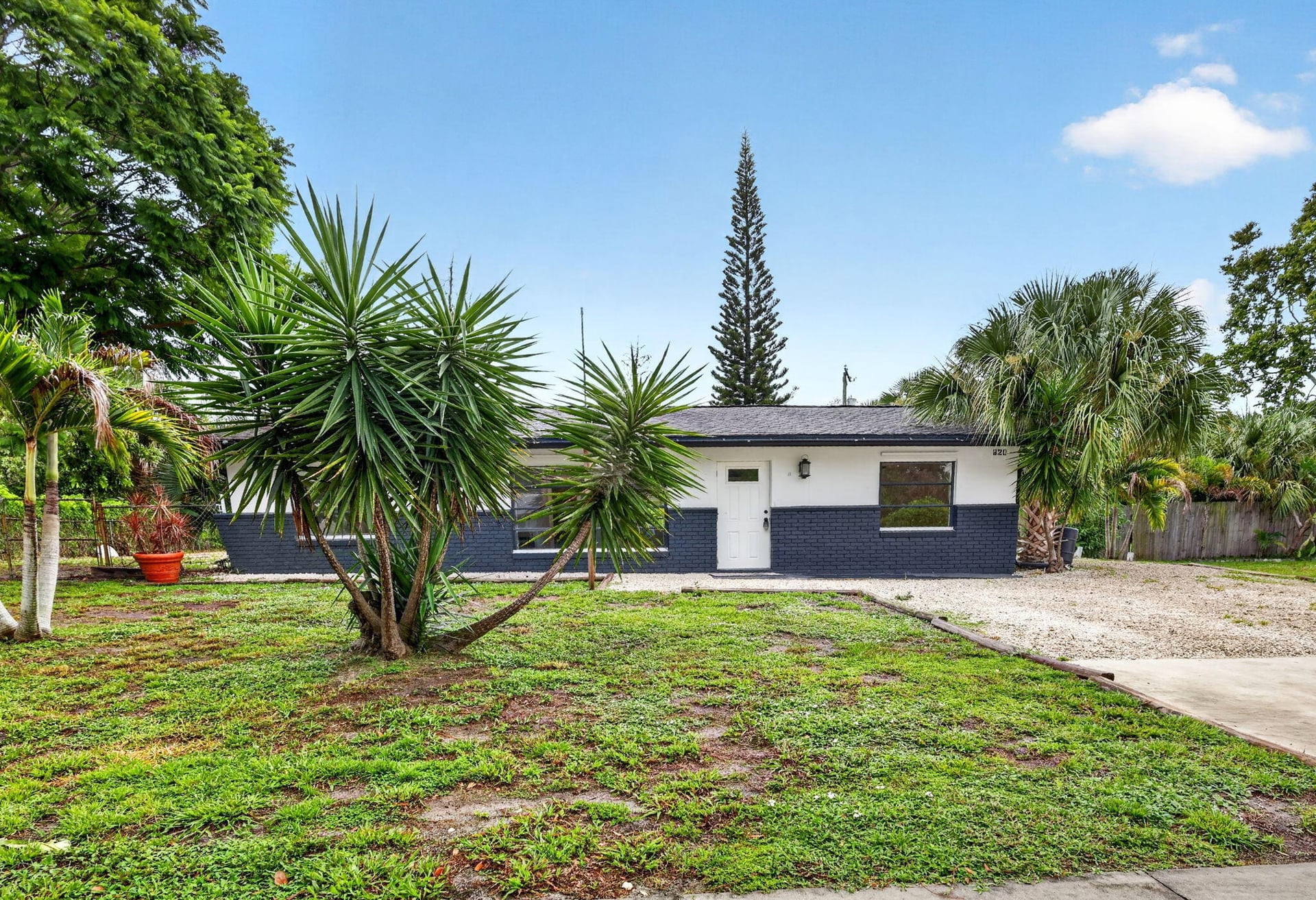 Residence photo 30