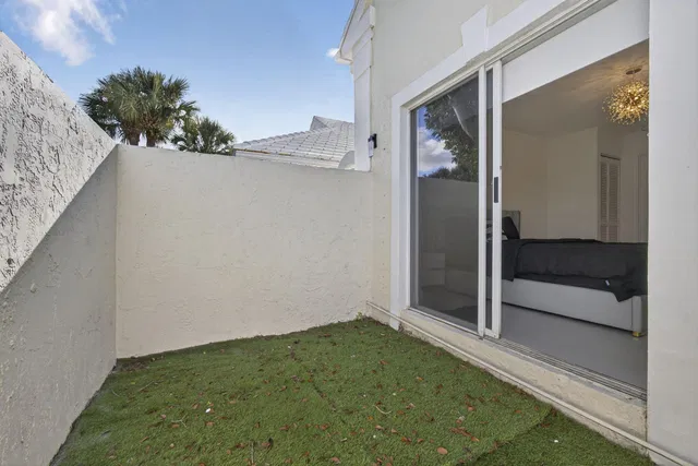 PGA National Palm Beach Gardens Residence photo 36