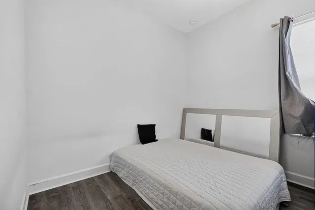 Residence photo 17
