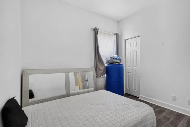 Residence photo 18