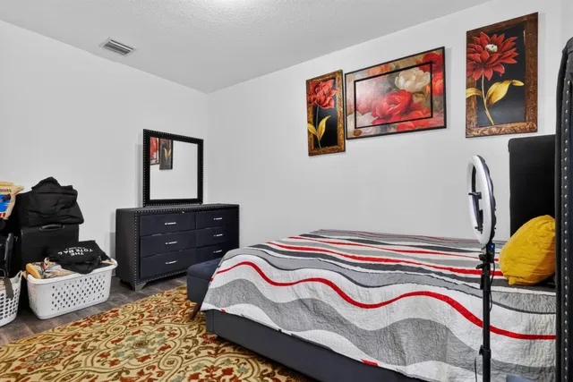 Residence photo 21