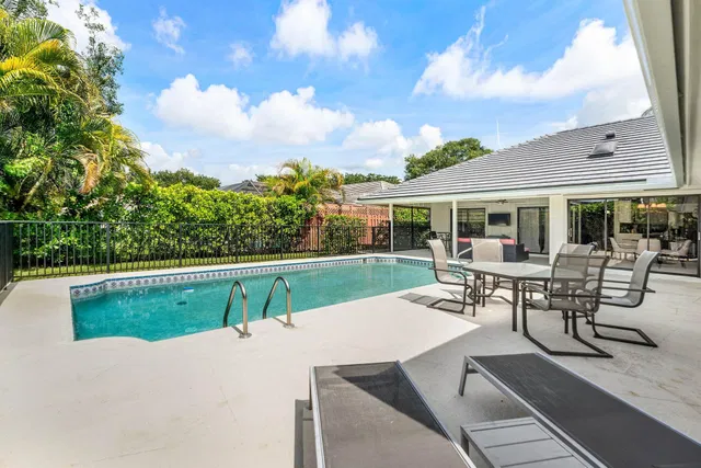 PGA National Palm Beach Gardens Residence photo 36