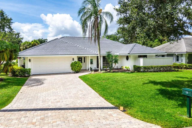 PGA National Palm Beach Gardens Residence photo 39