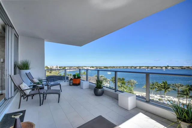 Water Club North Palm Beach Unit 601 photo 5