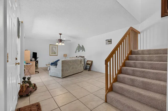 Residence photo 5