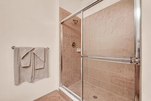 Unit 203 photo 36