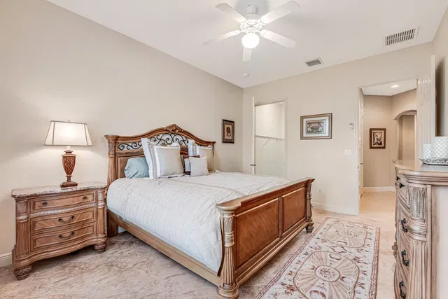 Unit 203 photo 39