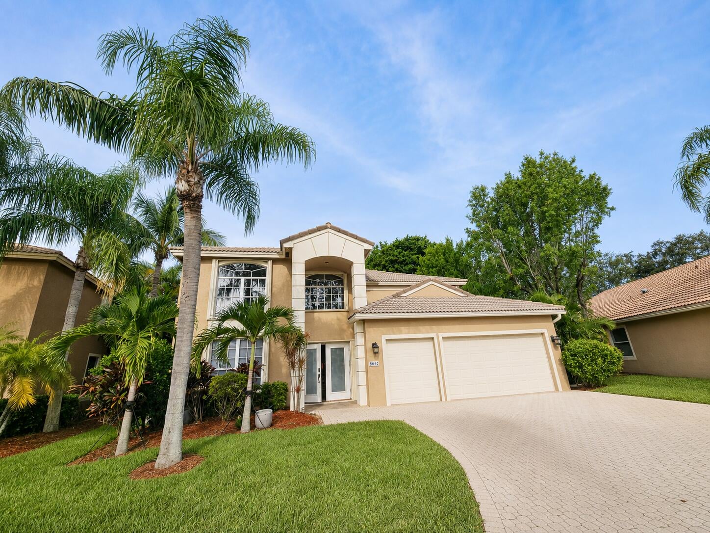  Residence photo 4