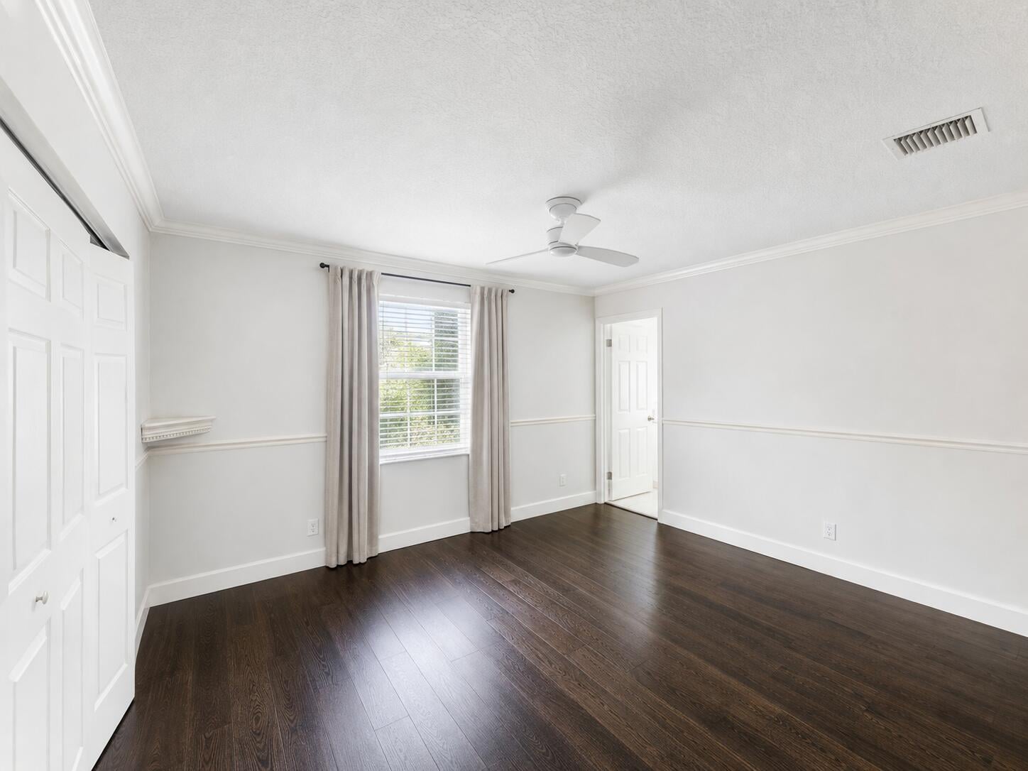  Residence photo 15