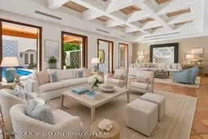 Royal Park Residence photo 3