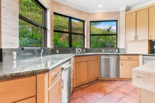 Royal Park Residence photo 6