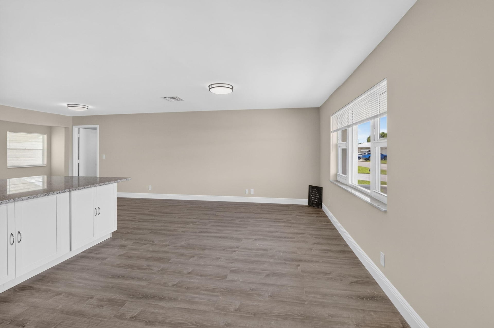 Residence photo 6