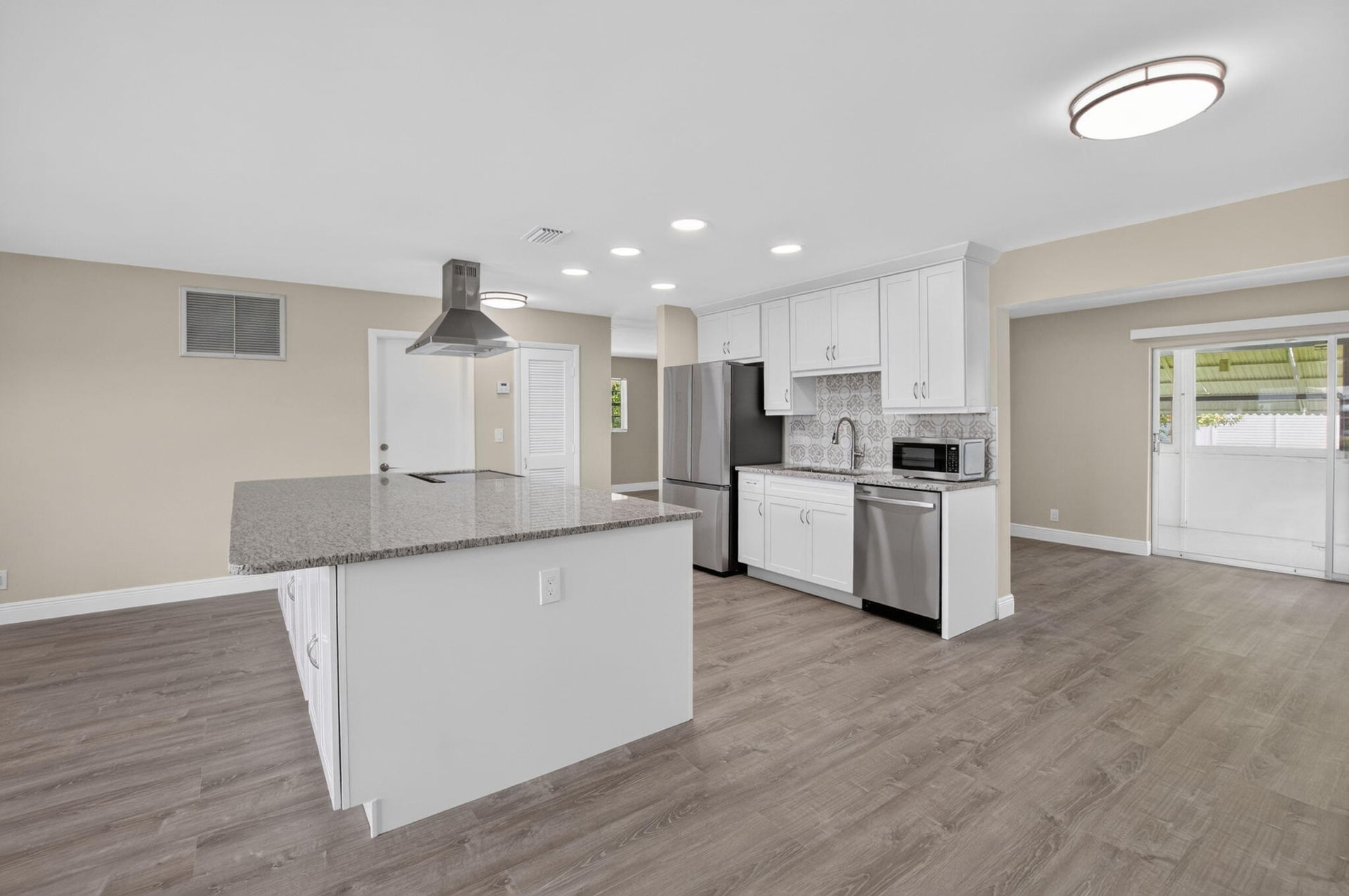Residence photo 9