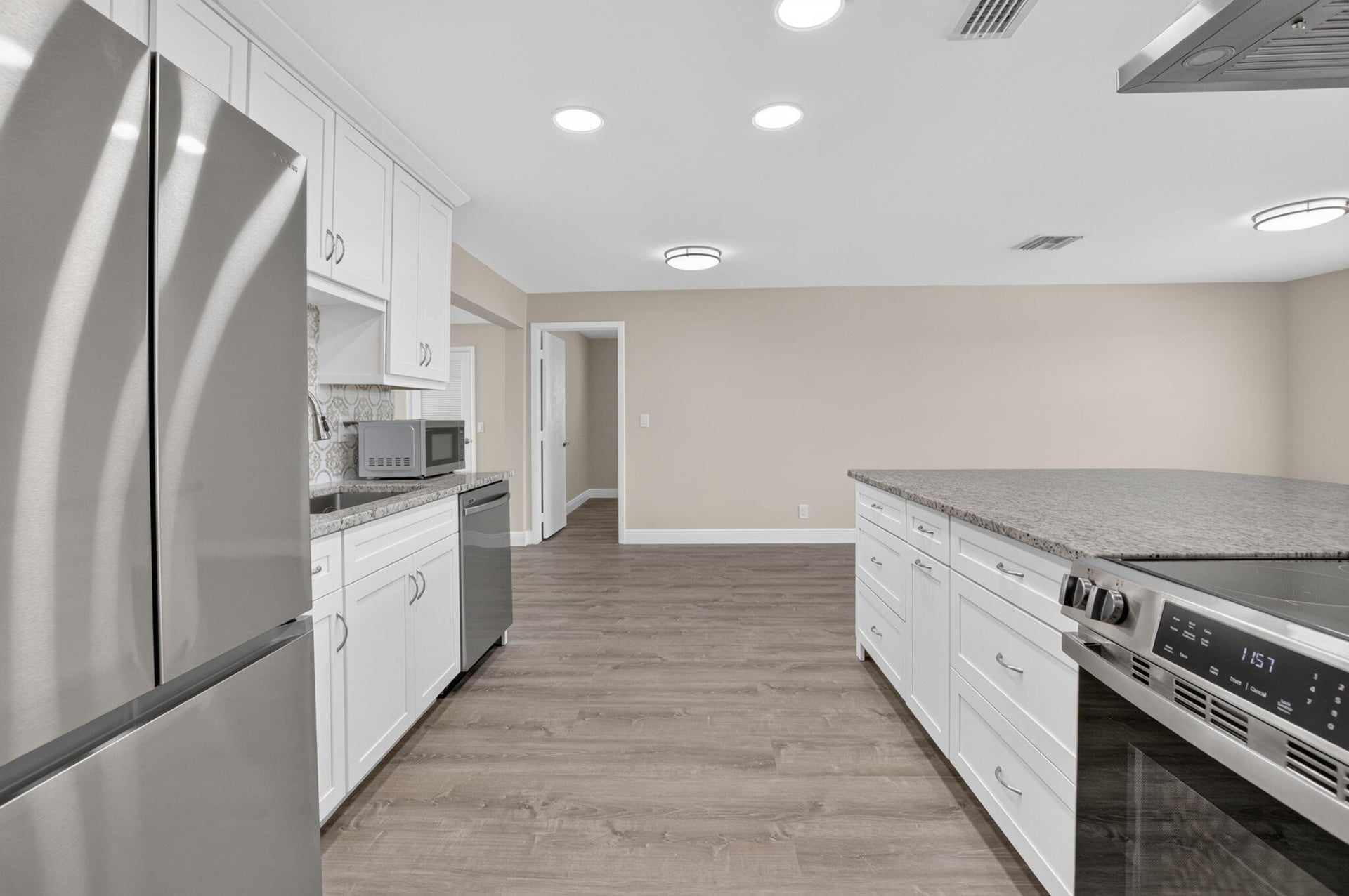 Residence photo 16