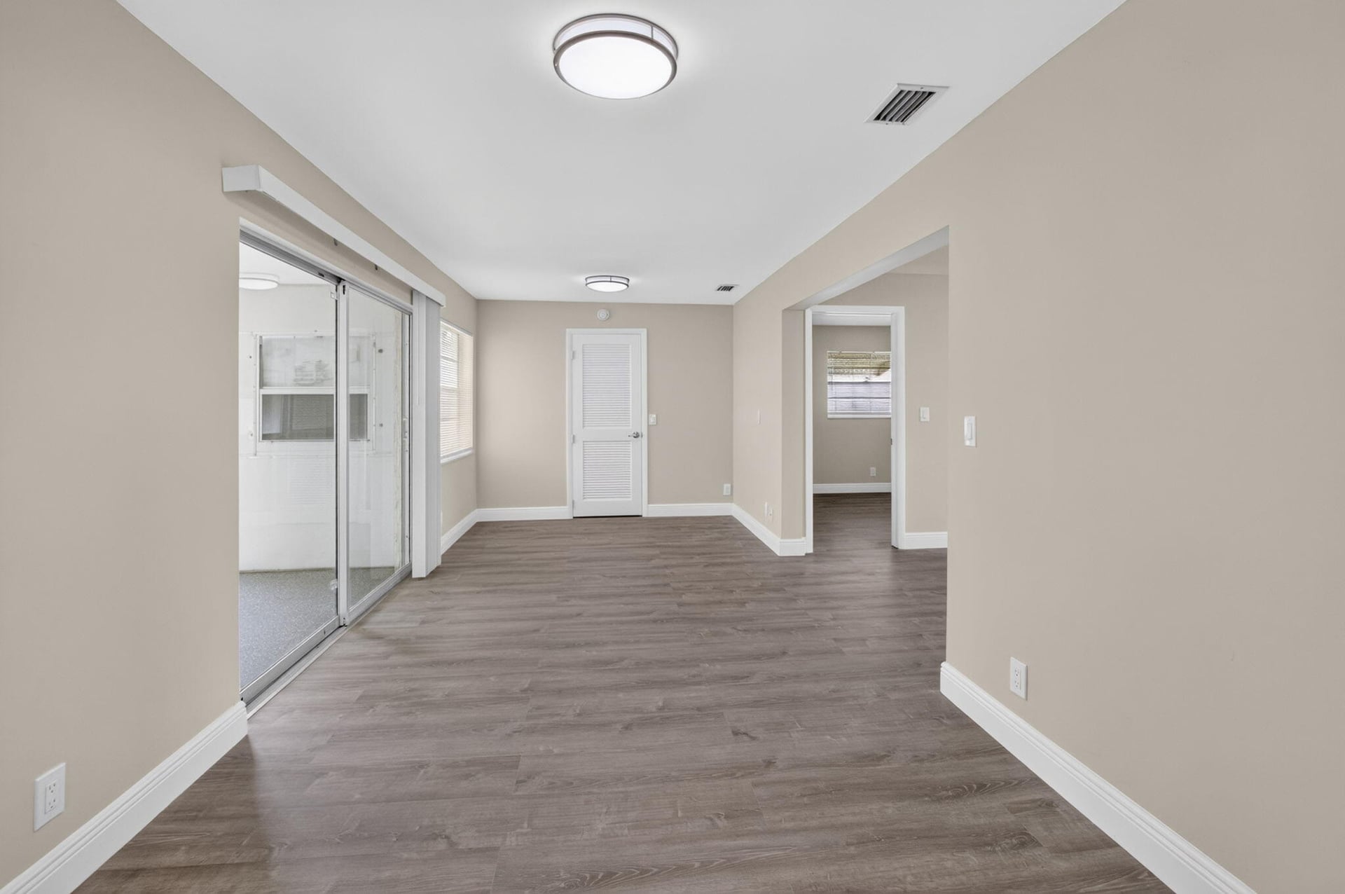 Residence photo 21
