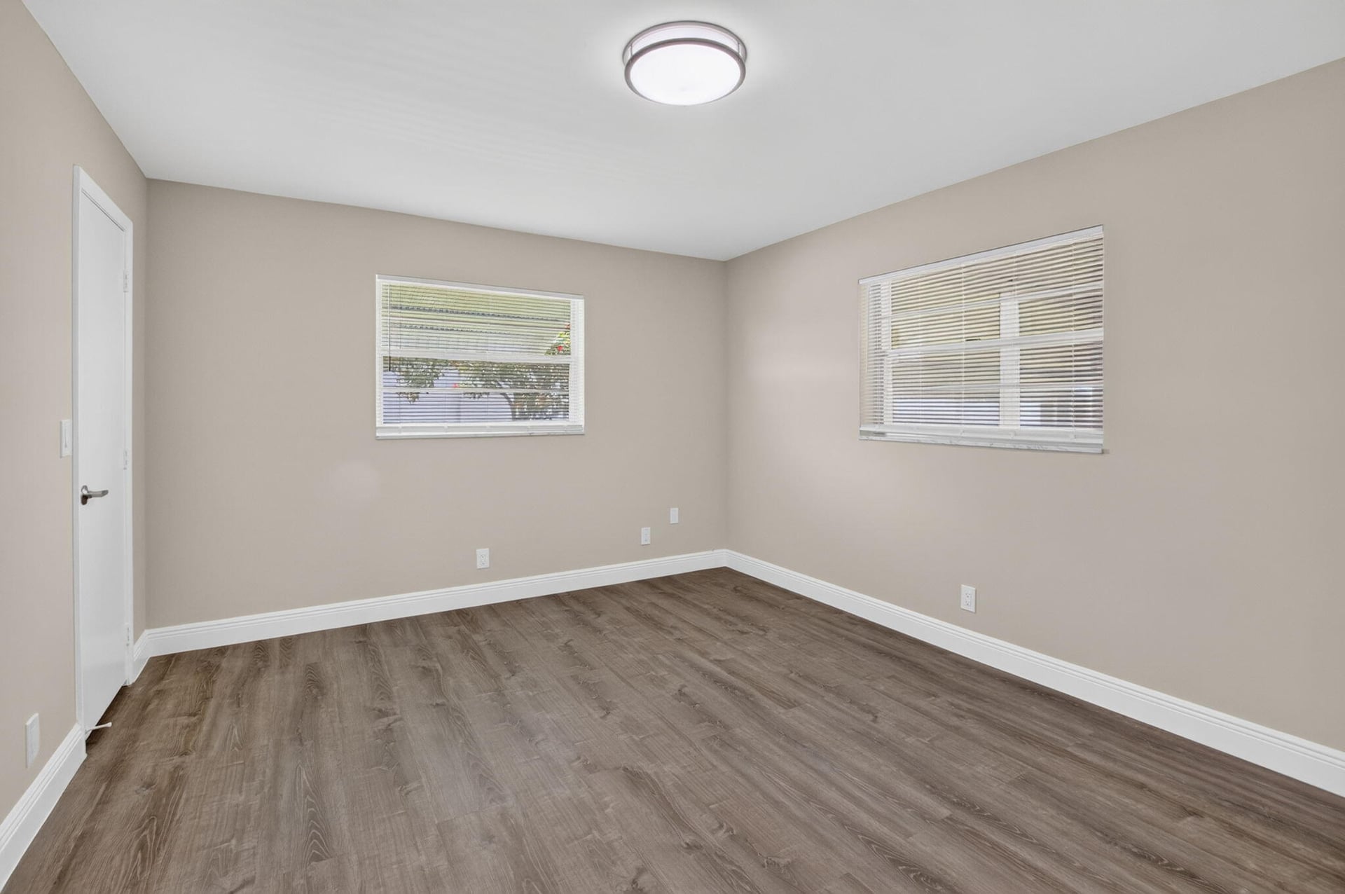 Residence photo 23