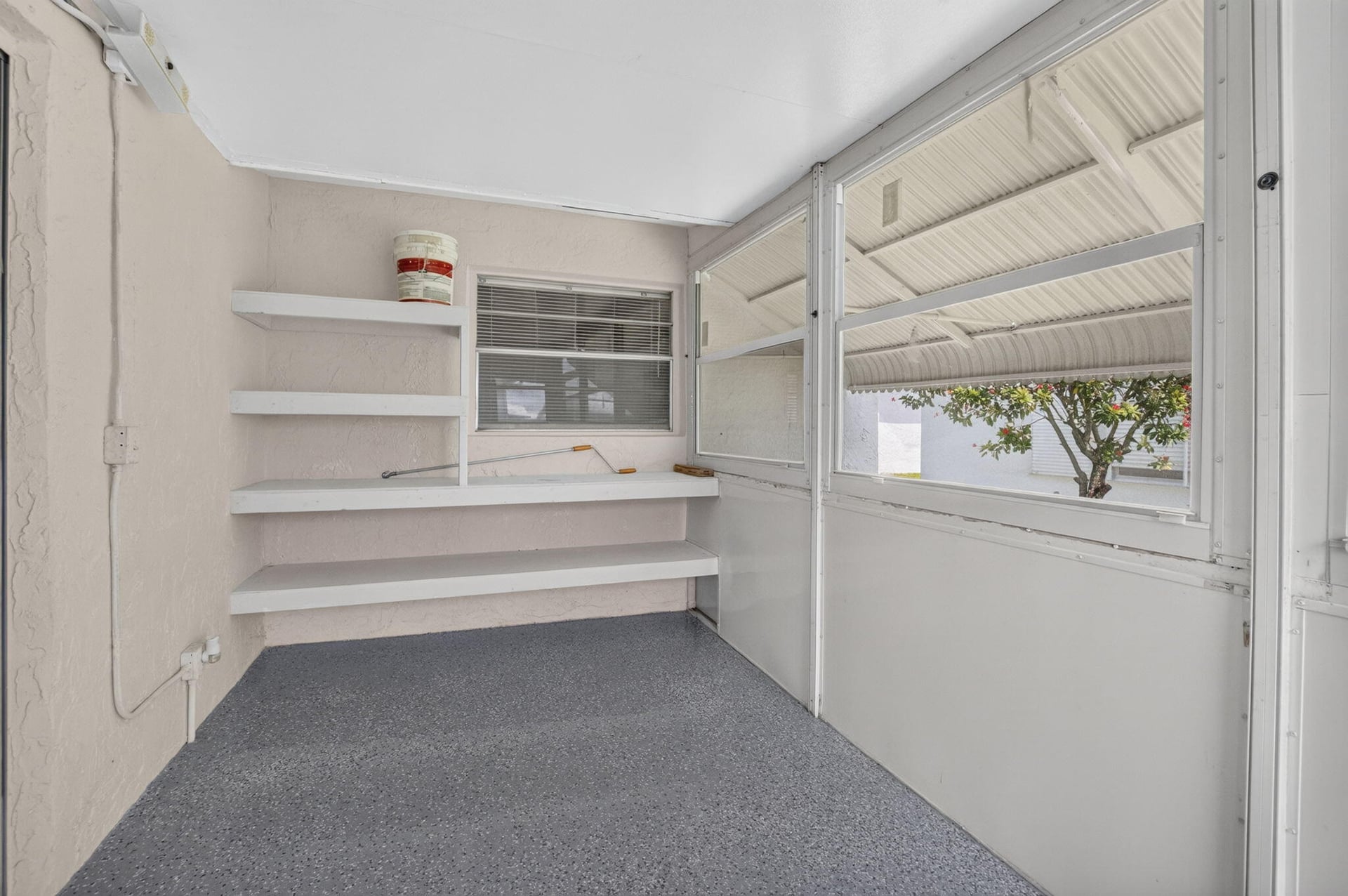 Residence photo 35