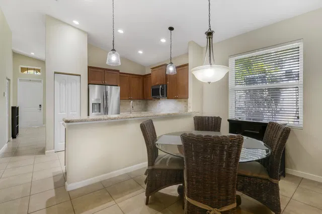 Residence photo 14