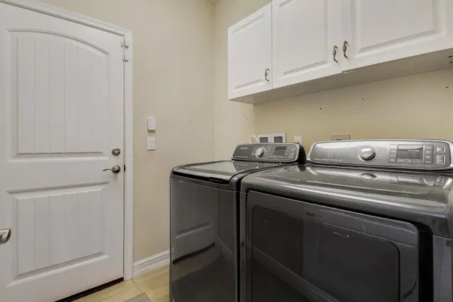 Residence photo 29