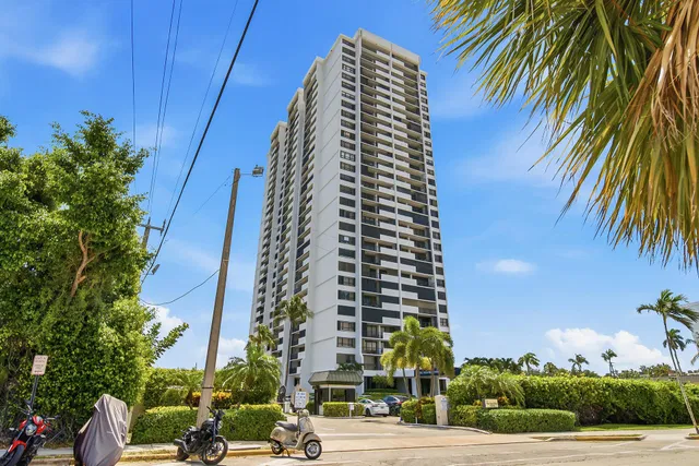 Palm Beach House Unit 2202 photo 8