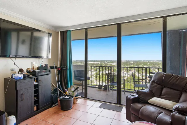 Palm Beach House Unit 2202 photo 13