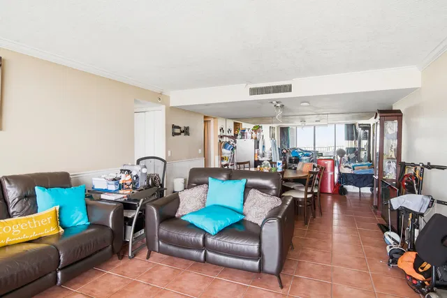 Palm Beach House Unit 2202 photo 14