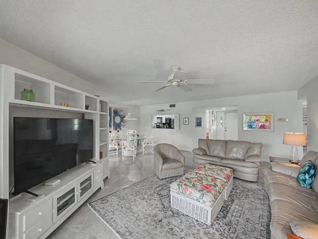Mariner Sands Unit 202 photo 5
